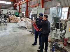 齊齊哈爾消防救援支隊(duì)深入企業(yè)開(kāi)展消防安全服務(wù)指導(dǎo)